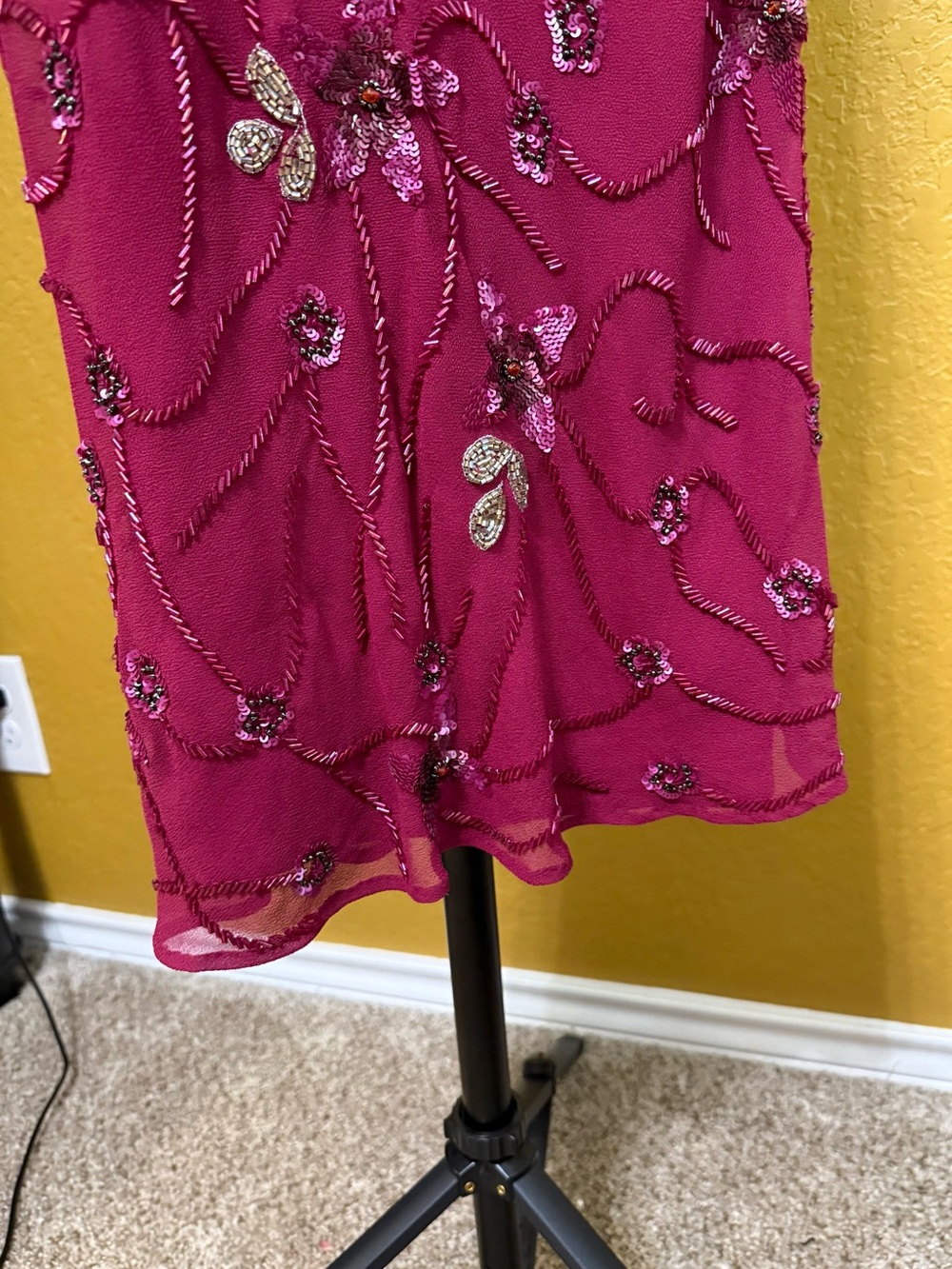 Together Maroon Beaded Floral Sequin Midi Dress NWT Size 8 - Picture 8 of 13